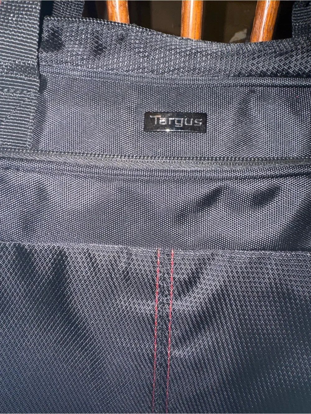 Targus Black Laptop Shoulder Bag with Red Stitching